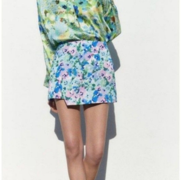 Zara Multicolor Floral Skort - Picture 5 of 6